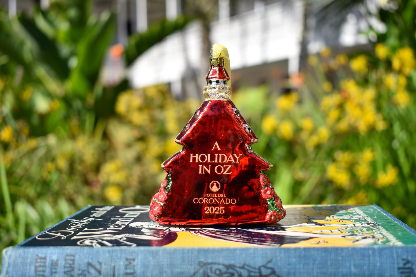 Back of Hotel del Coronado ornament with "A Holiday in Oz" lettering
